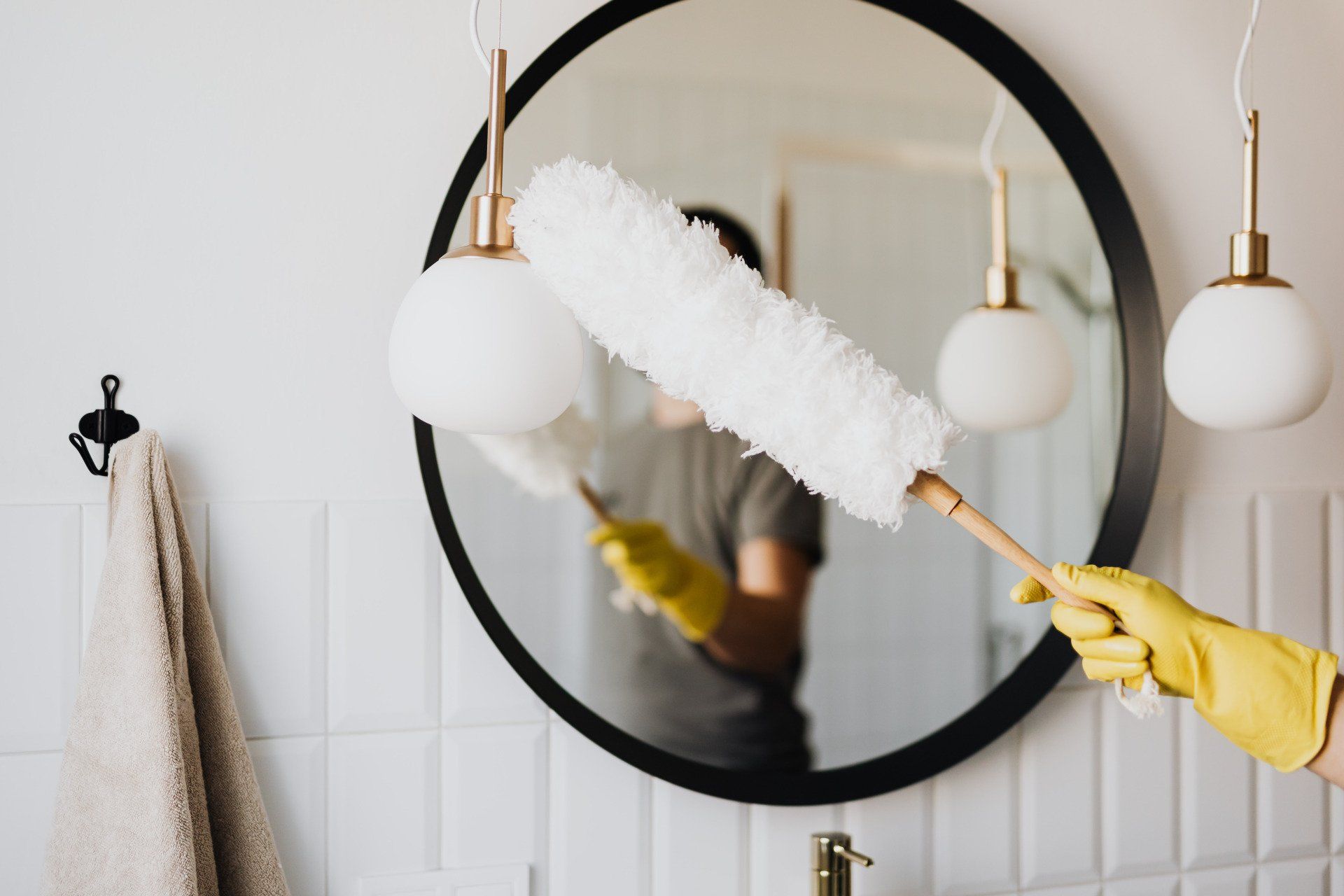 Bathroom cleaning service